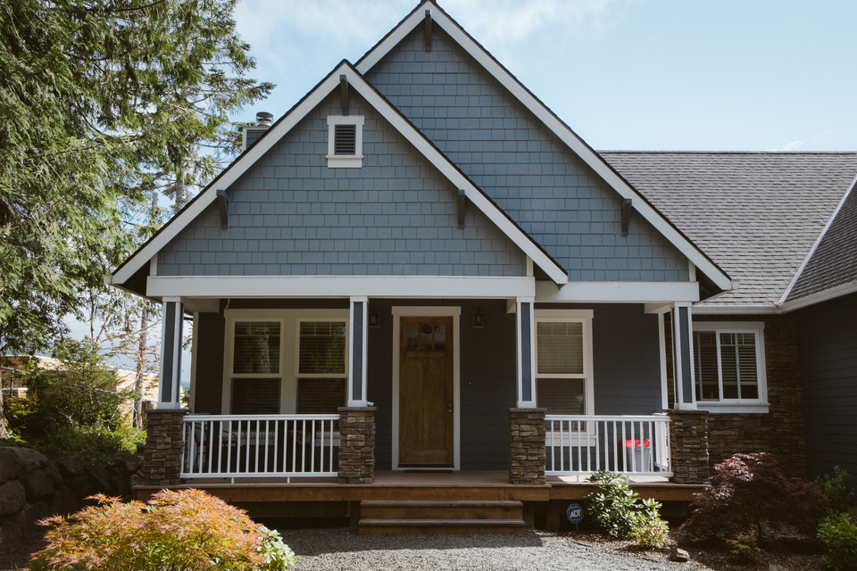 backyard devil's lake wedding oregon