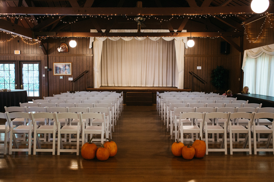 tattooed vintage pinup girl bride and groom portland cathedral park wedding
