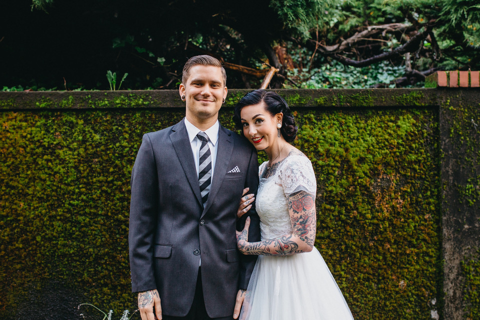 tattooed vintage pinup girl bride and groom portland cathedral park wedding